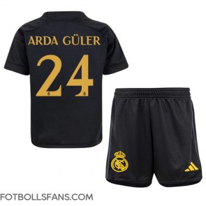 Real Madrid Arda Guler #24 Replika Tredje Tröja Barn 2023-24 Kortärmad (+ Korta byxor)